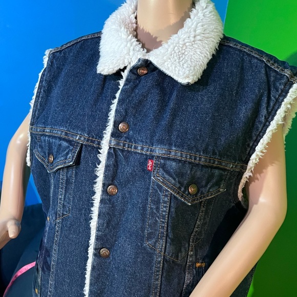 Vintage Levi’s Lined Denim Vest | - Picture 6 of 14